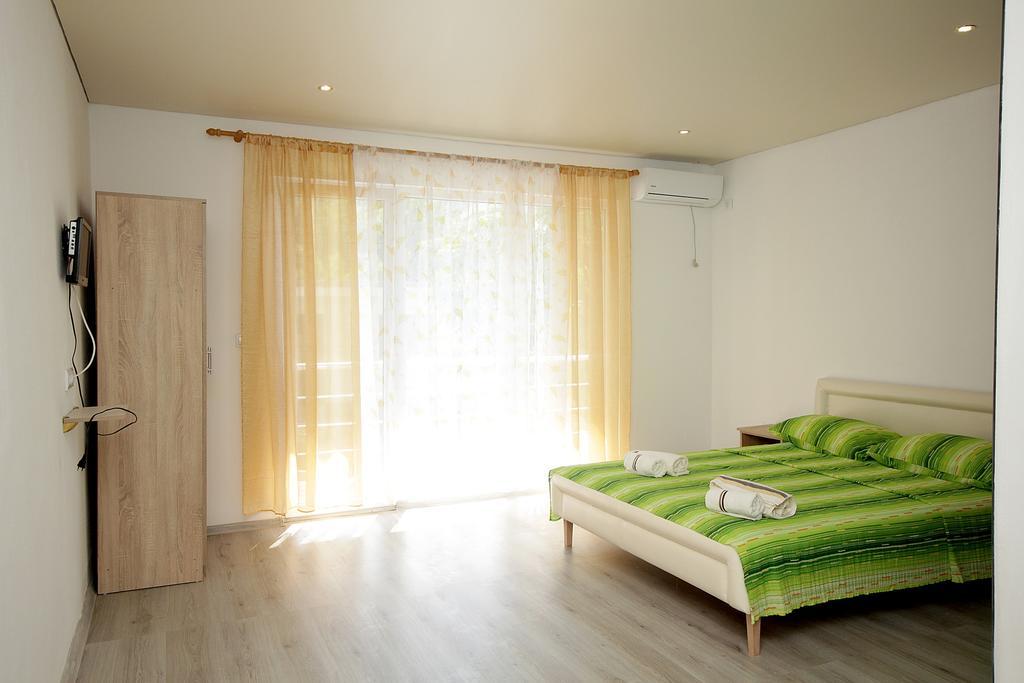 Apartments Victoria Сутоморе Екстер'єр фото